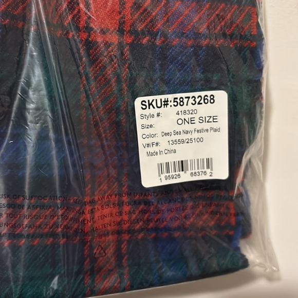 Lands End Deep Sea Navy Festive Plaid Scarf NWT Red/Blue/Green - Picture 4 of 4